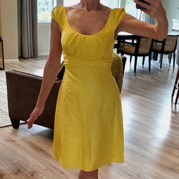 Watters & Watters Vintage Yellow 100% Silk Fitted Bust, A-Line Dress, Sz 2, EUC - Picture 9 of 16